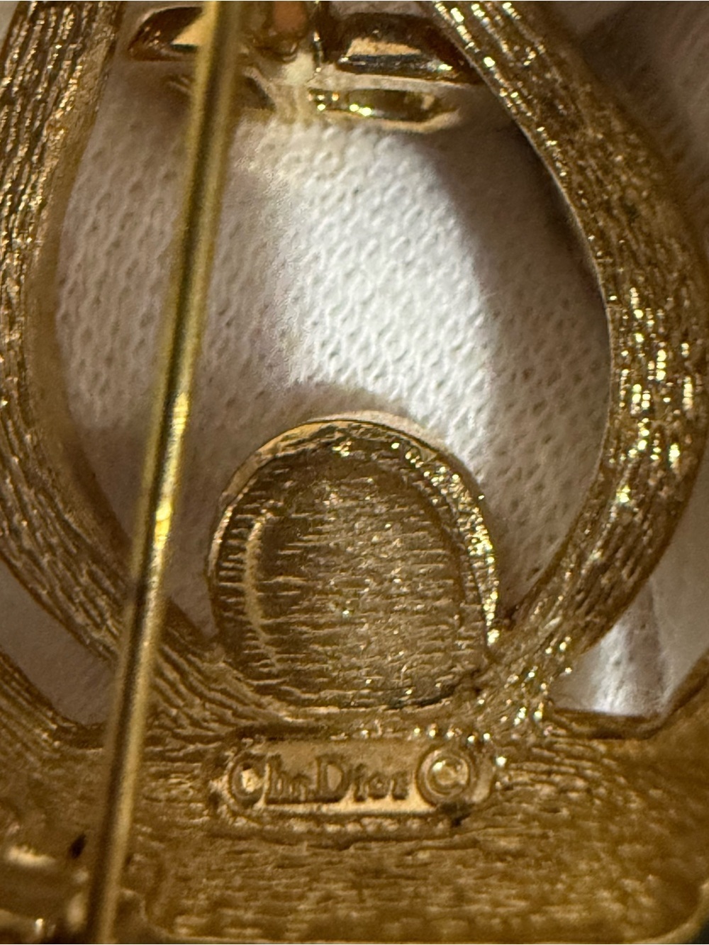 Authentic vintage Christian Dior Cage "Crown" brooch - Picture 12 of 14